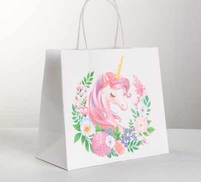 Пакет крафтовый подарочный «Прекрасной», 25 × 22 × 12 см